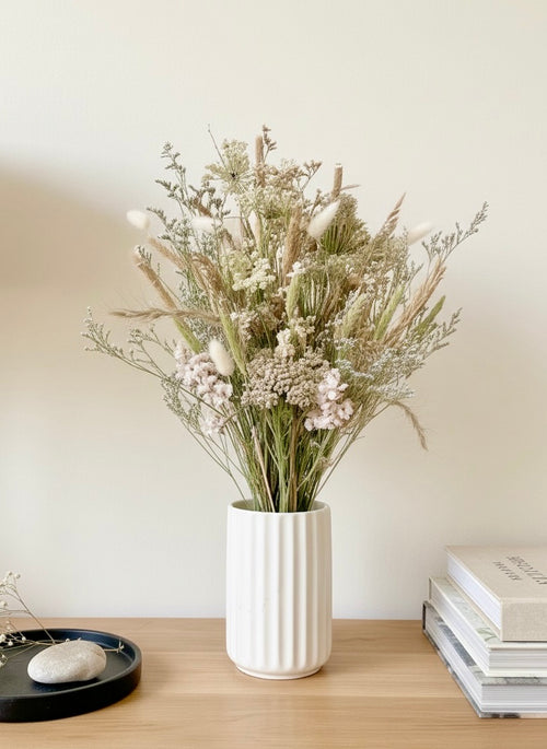 Laurel Dried Flower Bouquet - Classic