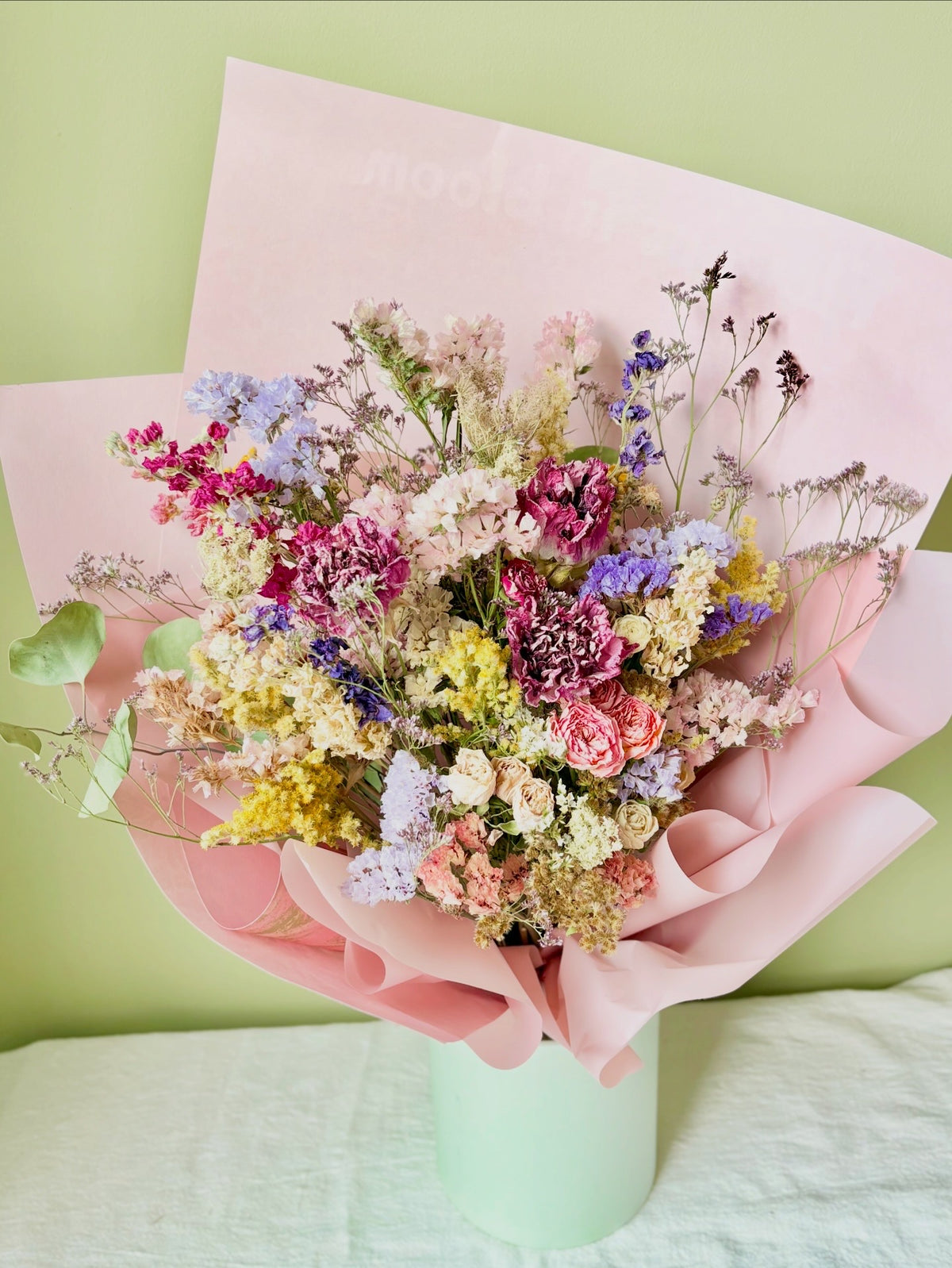 Forever Mauve Deluxe Preserved Garden Rose Bouquet